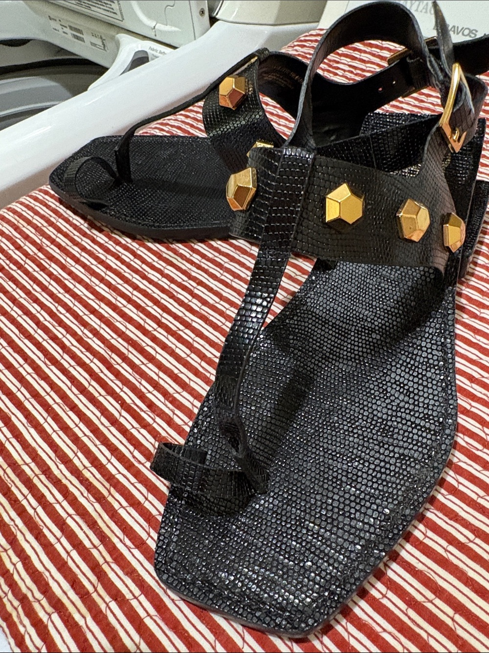 Vince Camuto Black Textured T-Strap Sandals with Gold Hex Studs